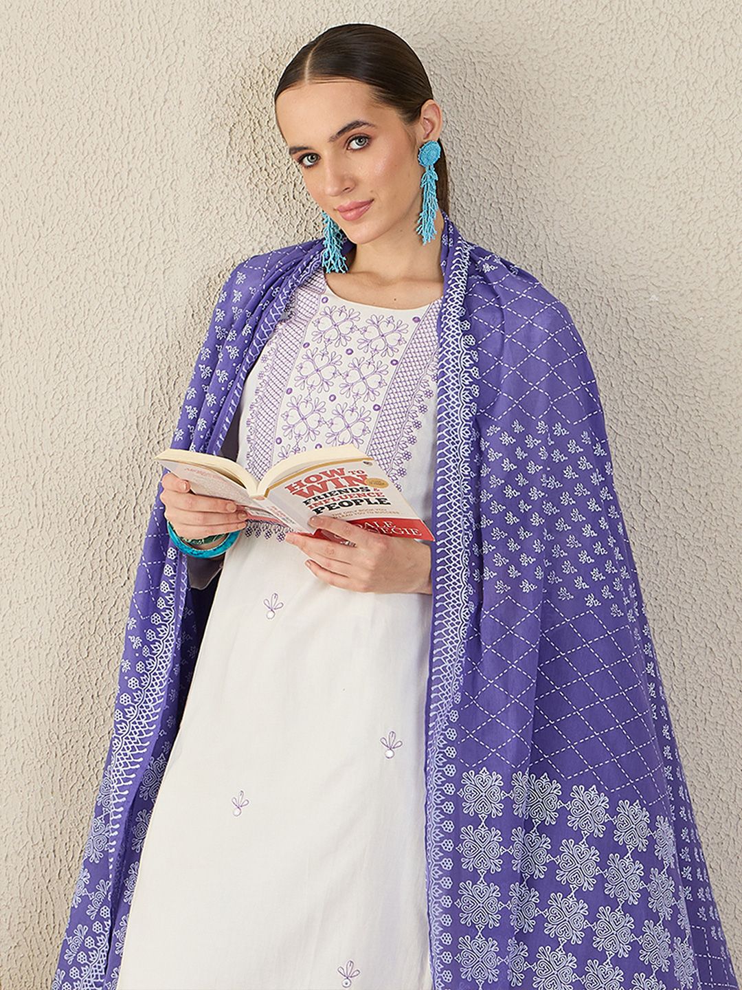Dhiyona IE Women Ethnic Motifs Embroidered Regular Thread Work Pure Cotton Kurta with Trousers & With Dupatta