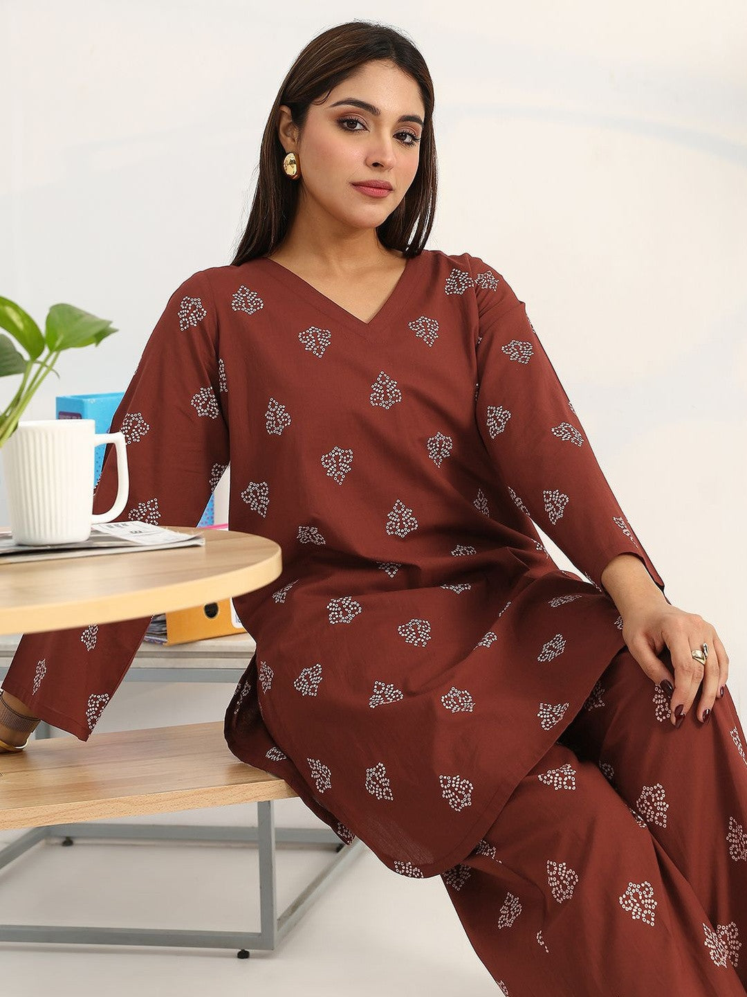 Women Ethnic Motifs Printed Regular Cotton Blend Kurta with Palazzos