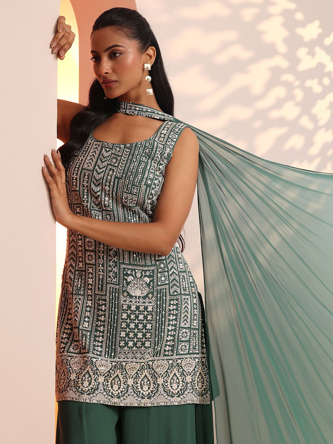 Dhiyona LL Women Ethnic Motifs Embroidered Kurti with Palazzo & Dupatta