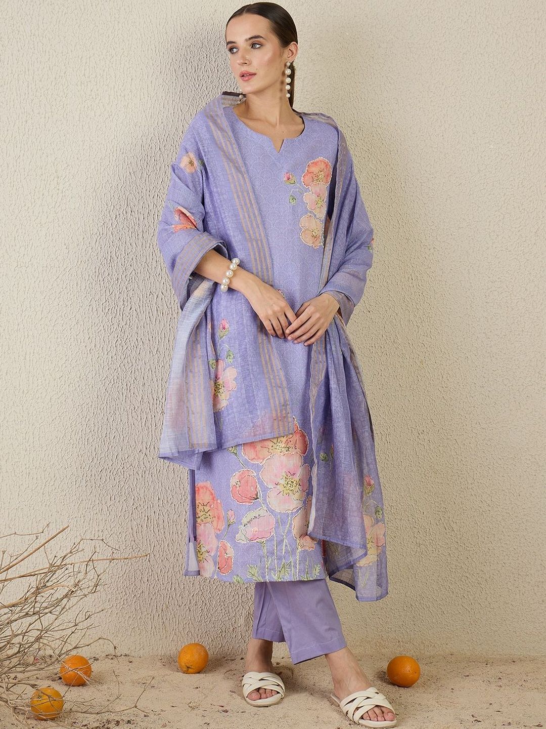 Dhiyona IE Women Floral Printed Linen Kurta with Trousers & Dupatta