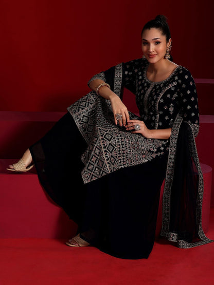 Dhiyona LL Floral Embroidered Georgette Panelled Straight Kurta with Palazzo & Dupatta