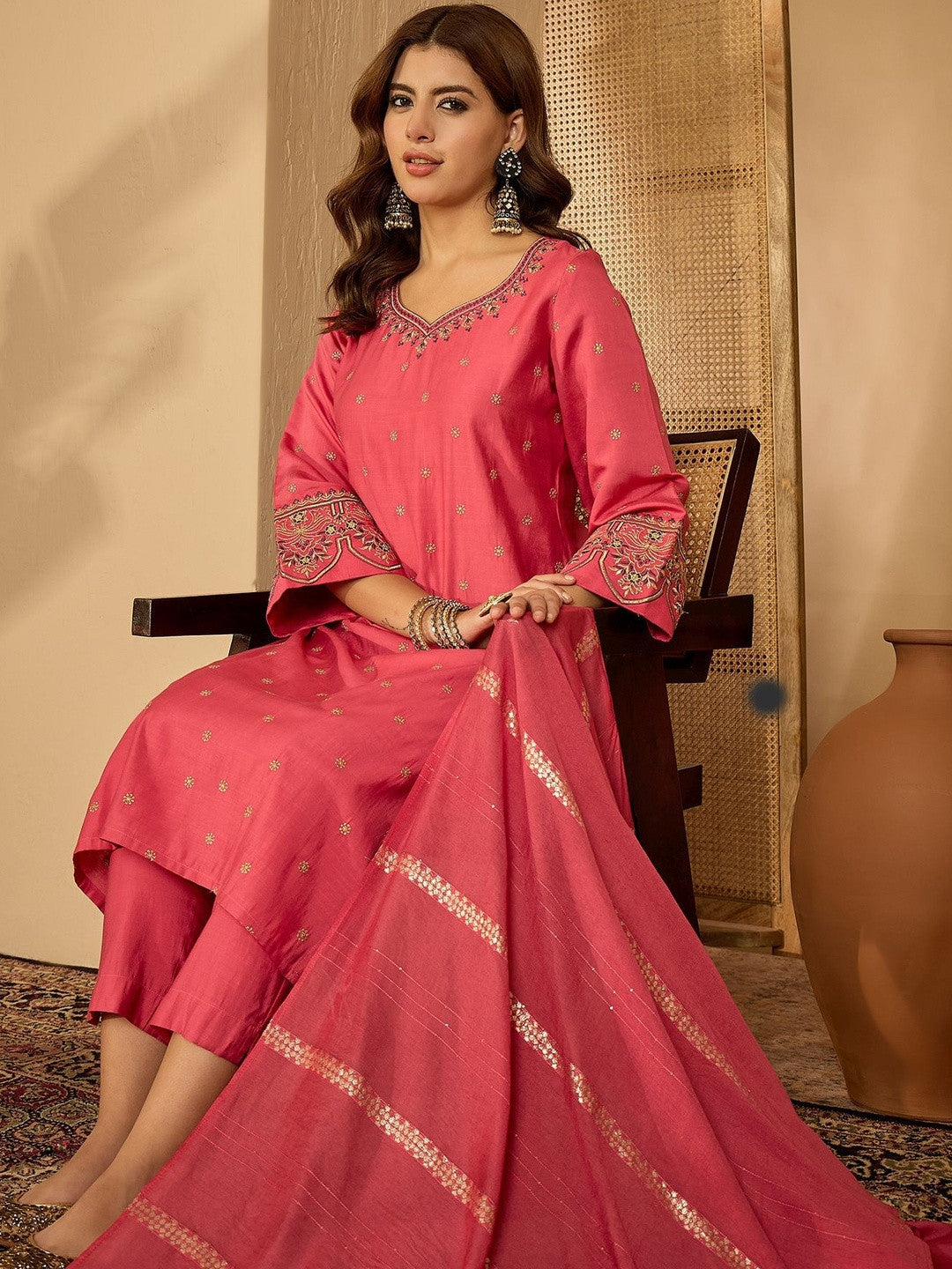 Dhiyona SN Women Ethnic Motifs Embroidered Regular Kurta & Trousers With Dupatta