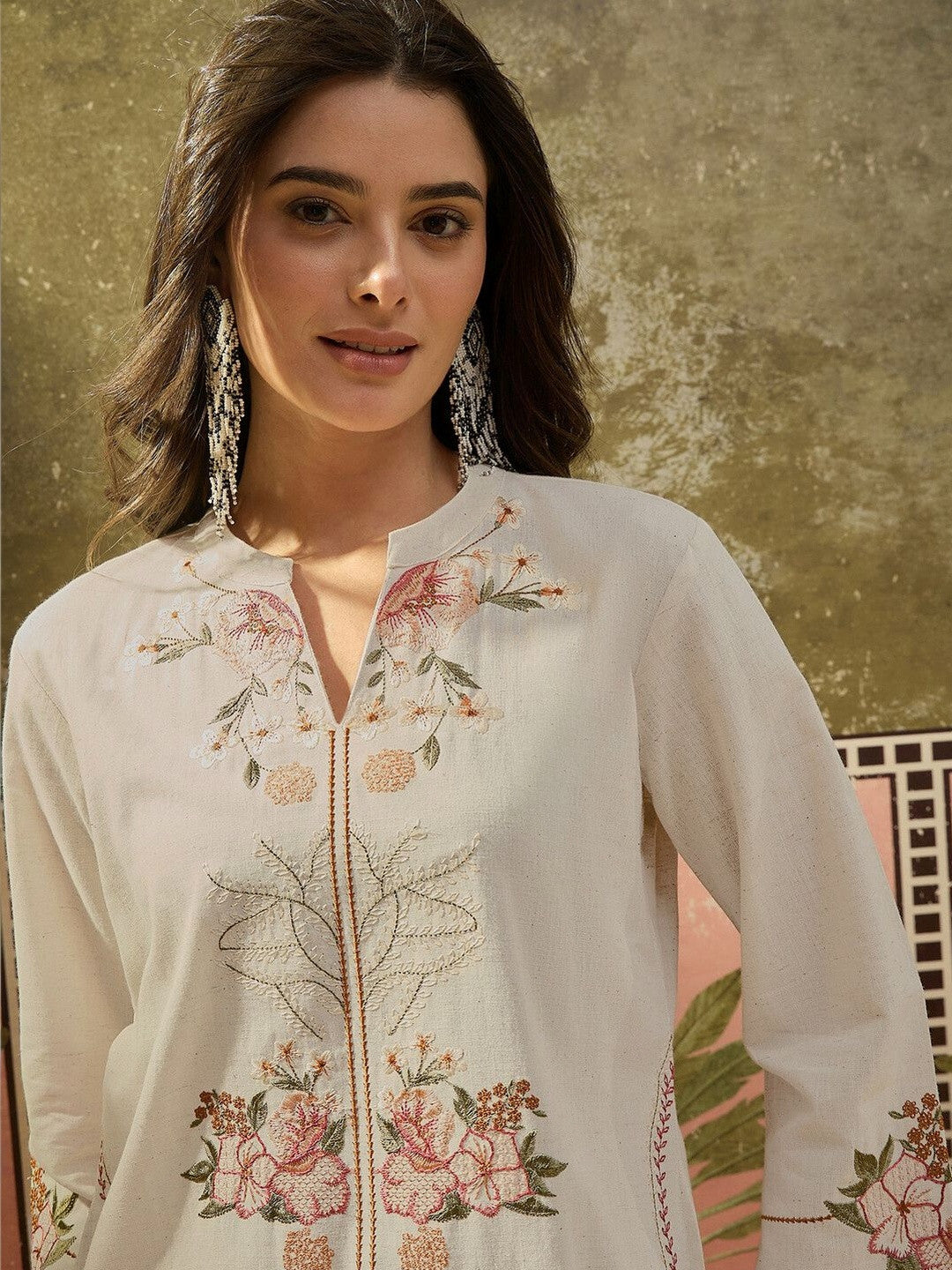 Embroidered Off White Cotton Blend Kurta Set