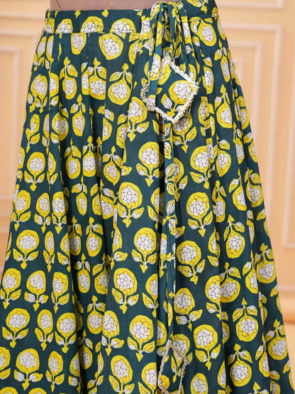 Dhiyona KL Women Ethnic Motifs Printed Cotton A-Line Kurti with Skirt & Dupatta