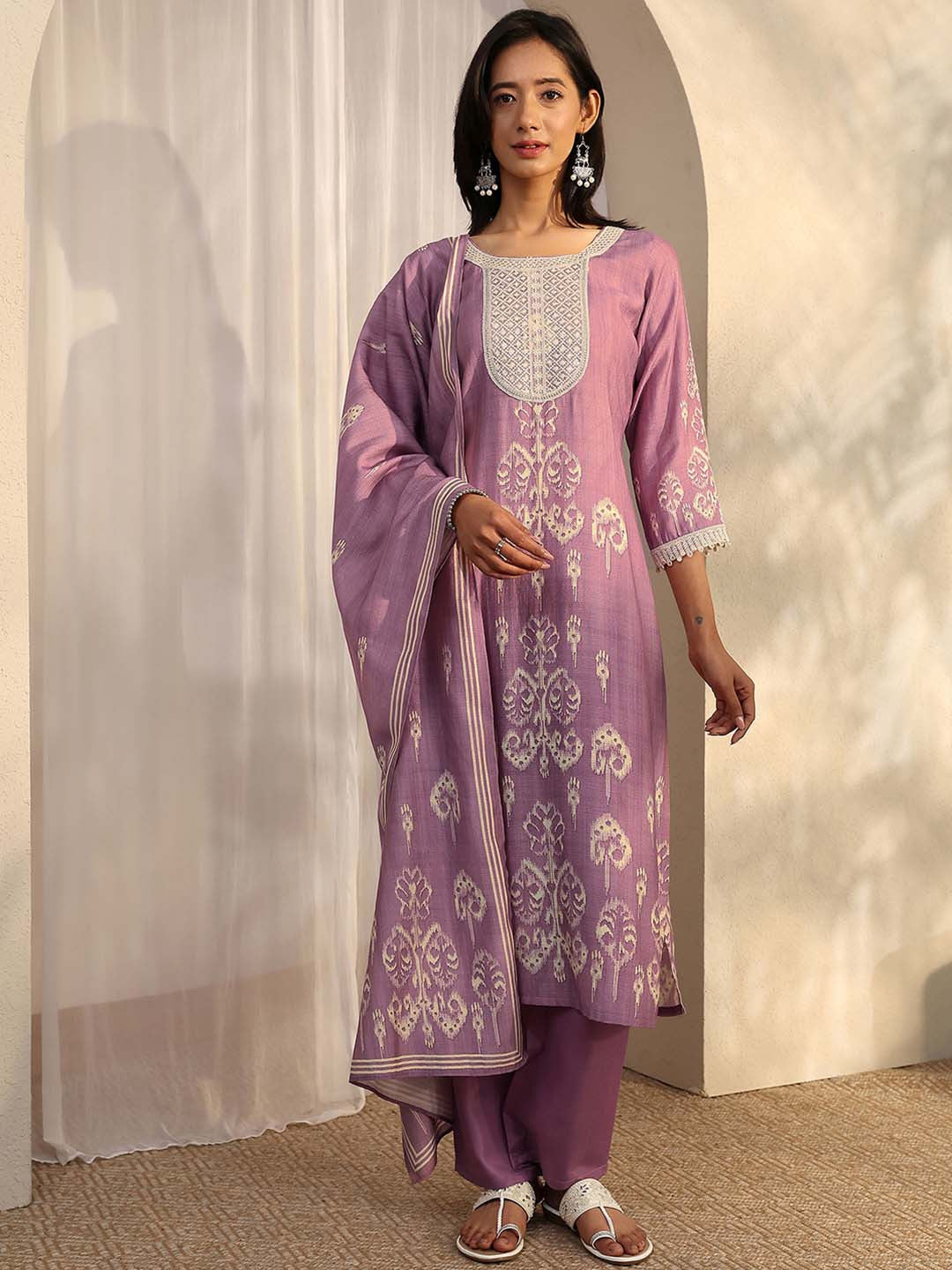 Women Ethnic Motifs Printed Regular Thread Work Kurta with Trousers & With Dupatta