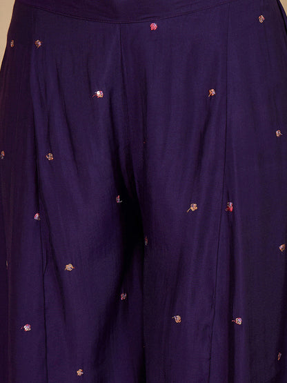 Embroidered Straight Kurta With Trouser & Dupatta