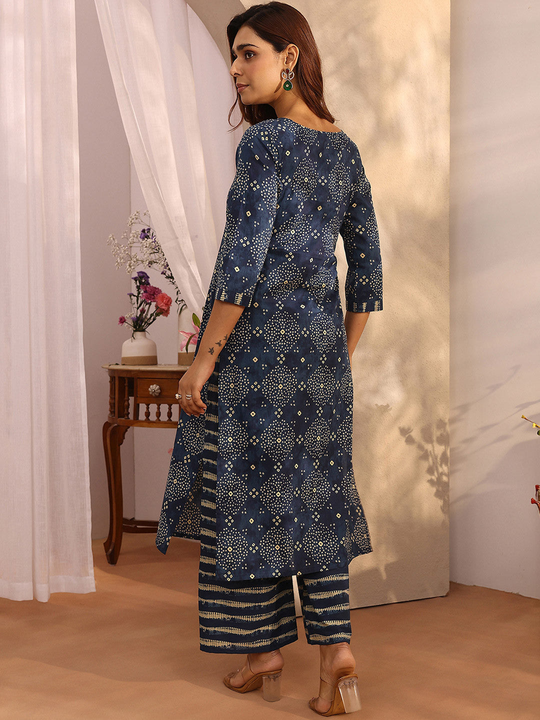Women Ethnic Motifs Printed Regular Thread Work Kurta with Trousers