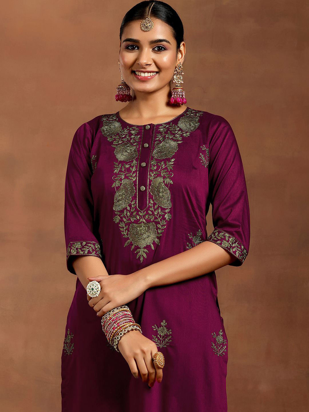 Floral Embroidered Thread Work Straight Kurta With Trousers & Dupatta