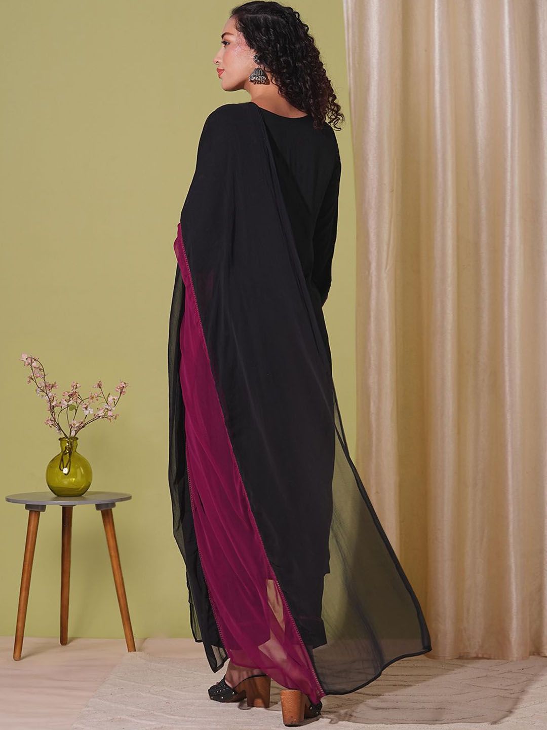Dhiyona KL Women Regular Kurta with Palazzos & With Dupatta