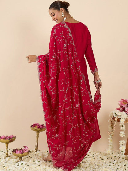Women Ethnic Motifs Embroidered Regular Thread Work Kurta with Trousers & With Dupatta