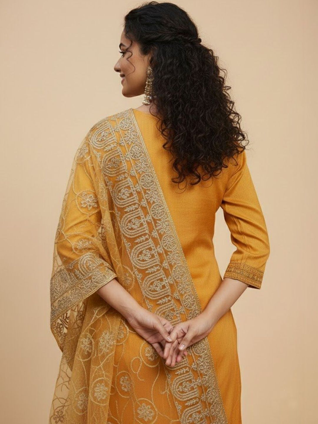Dhiyona HOP Embroidered Round-Neck Straight Kurti & Sharara With Dupatta
