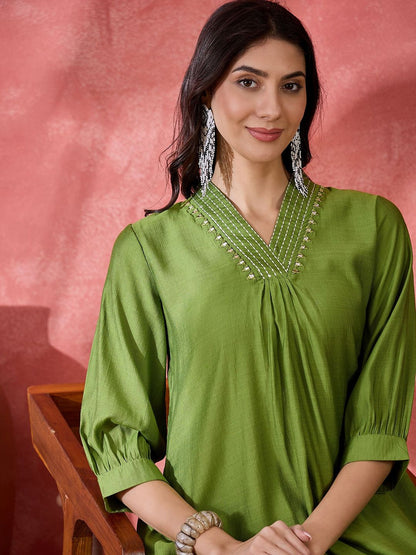 Dhiyona SN Women's Floral Embroidered V-Neck Mirror Work A-Line Kurta With Palazzo