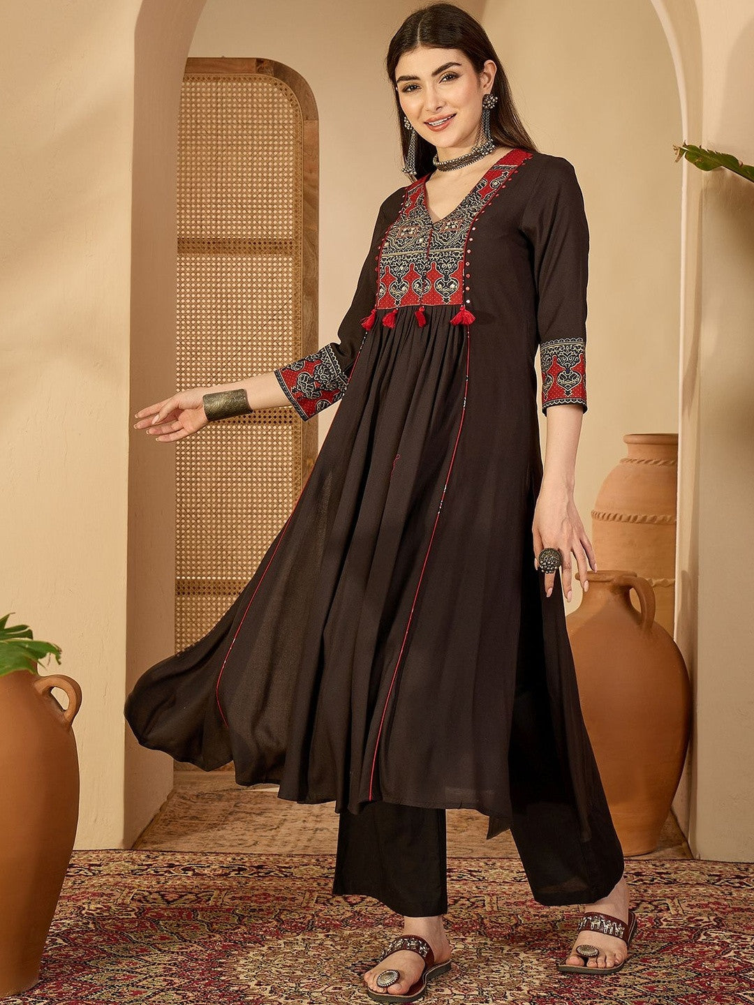 Embroidered Kurta Set