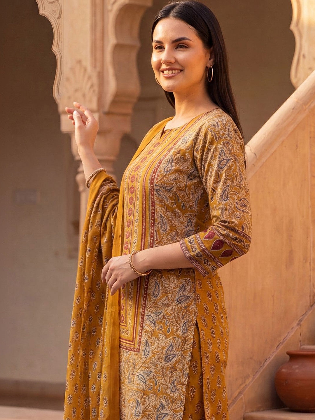 Women Ethnic Motifs Printed Regular Pure Cotton Kurta with Trousers & With Dupatta