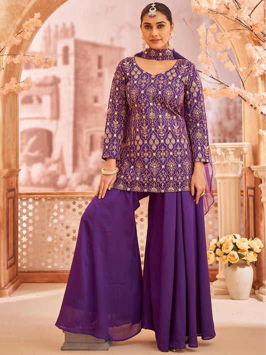 Dhiyona KL Women Embroidered Silk Blend Kurta Sets With Dupatta