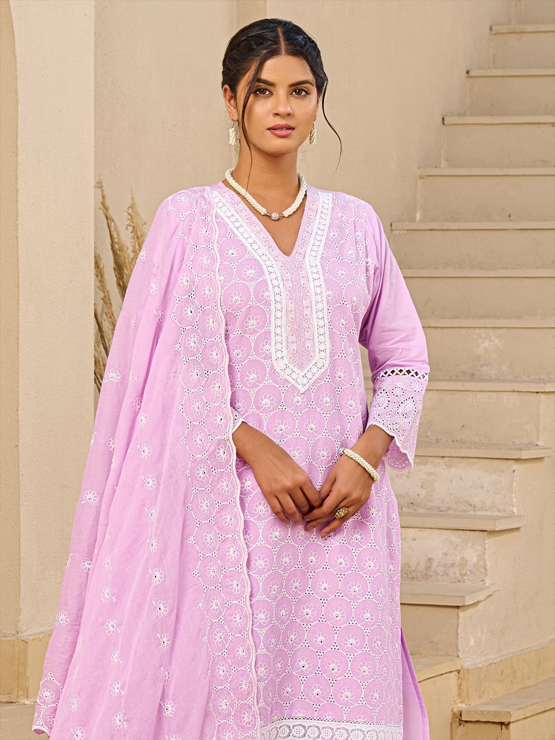 Floral Embroidered V-Neck Thread Work Pure Cotton Kurta With Trousers & Dupatta
