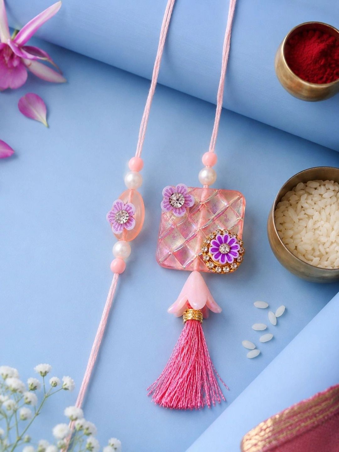 Dhiyona Rakhi