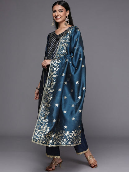 Women Ethnic Motifs Printed Regular Kurta with Trousers & With Dupatta