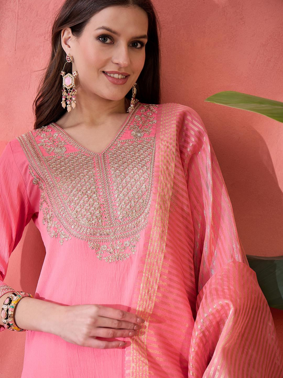 Women Peach Silk Blend Embroidered Kurta Sets