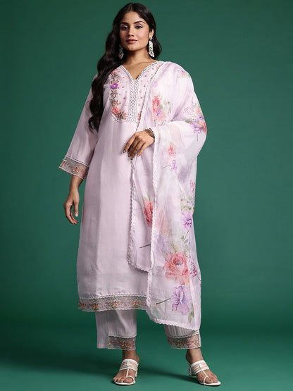 Dhiyona Women's Plus Size Floral Embroidered Beads & Stones Kurta with Trousers & With Dupatta