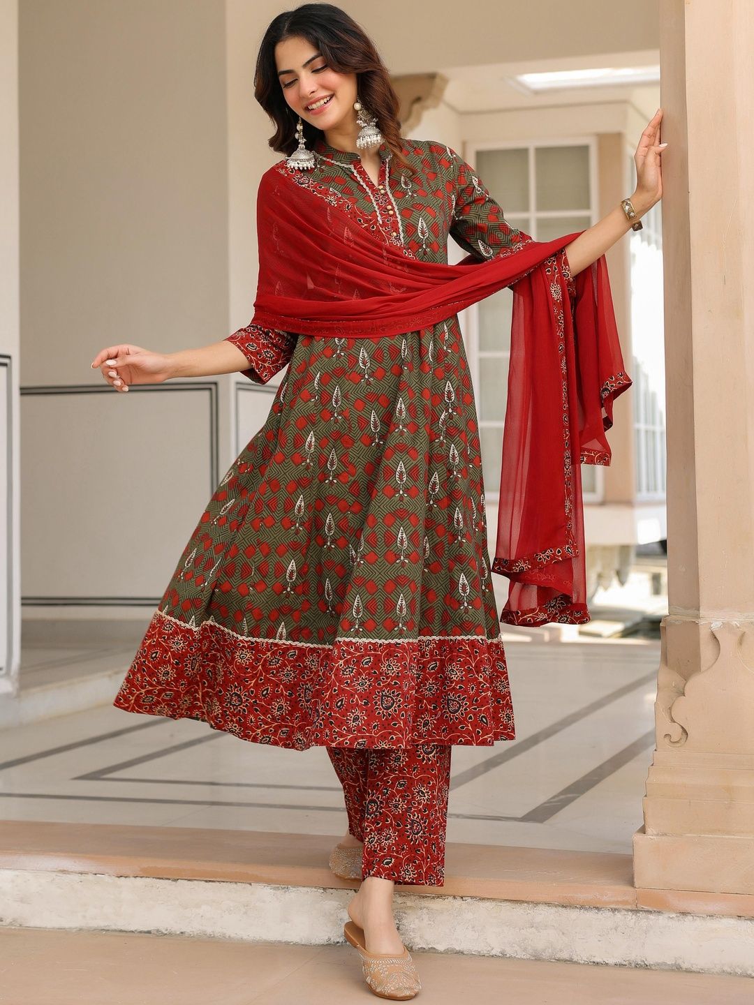 Dhiyona RR Women's Ethnic Motifs Printed Regular Pure Cotton Kurta with Trousers & With Dupatta