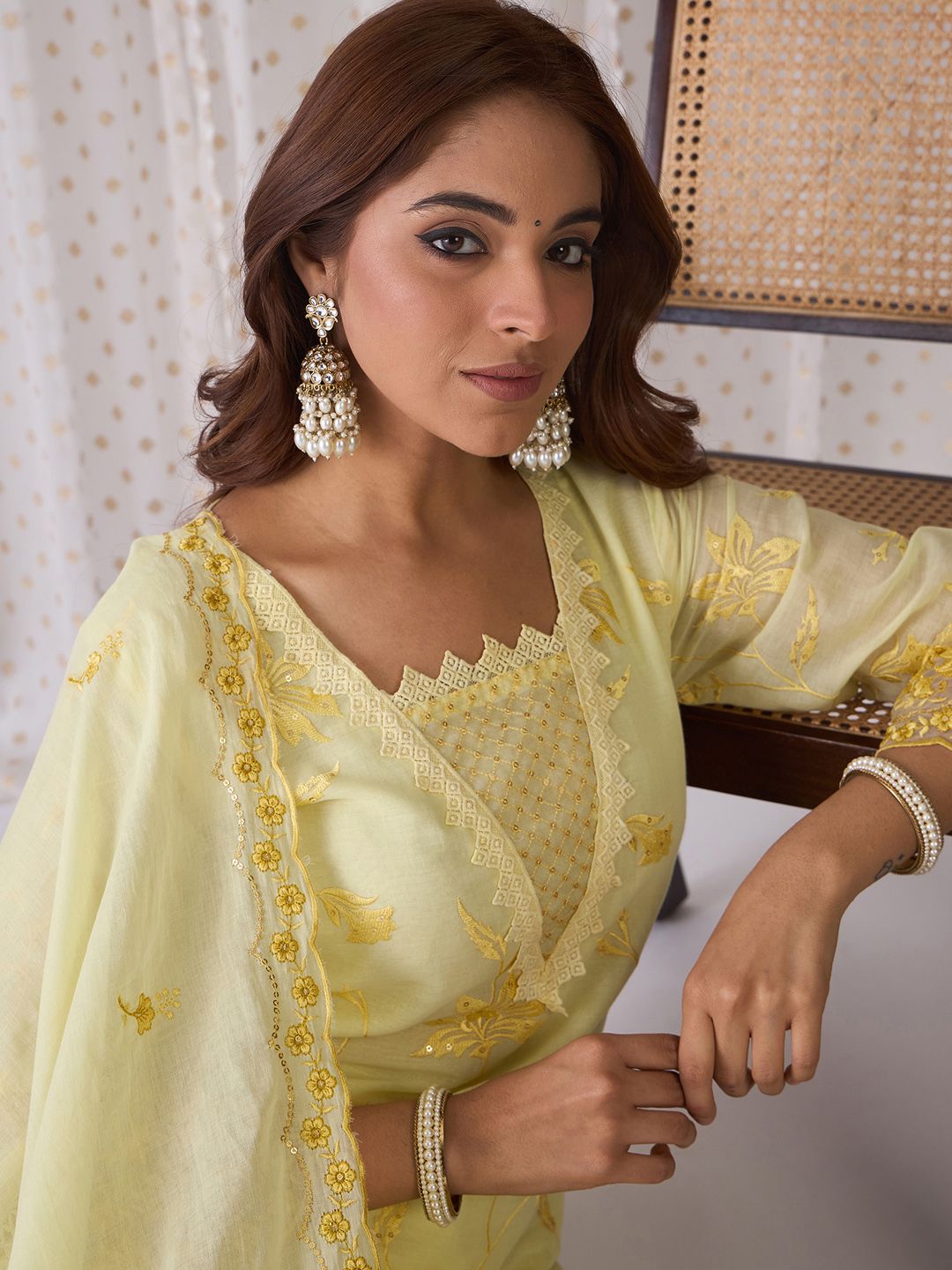 Dhiyona IE Floral Embroidered V-Neck Thread Work Pure Cotton Kurta with Trousers & Dupatta