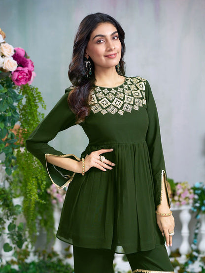 Dhiyona CH Floral Embroidered Pleated A-Line Georgette Embroidered Kurta With Sharara