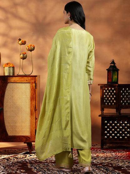 Women Floral Regular Kurta with Palazzos & With Dupatta