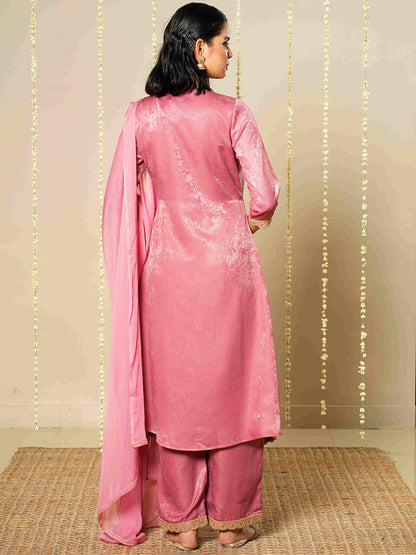 Women Velvet Ethnic Kurta Set