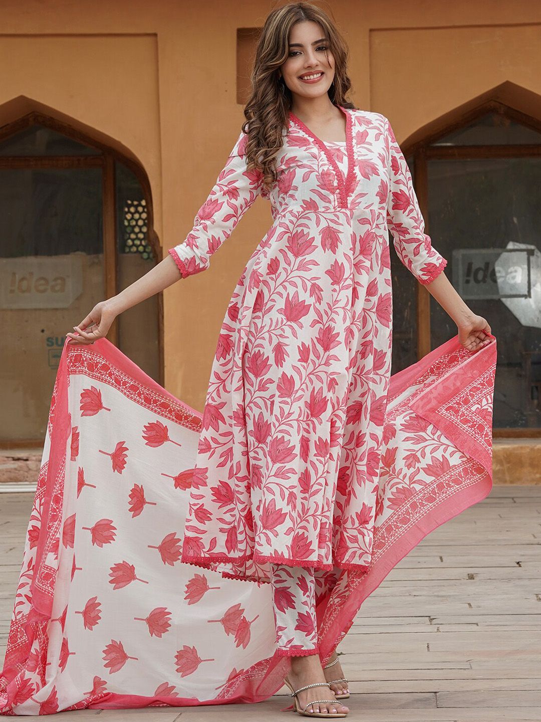 Dhiyona KL Floral Printed Pure Cotton Anarkali Kurta with Trousers & With Dupatta