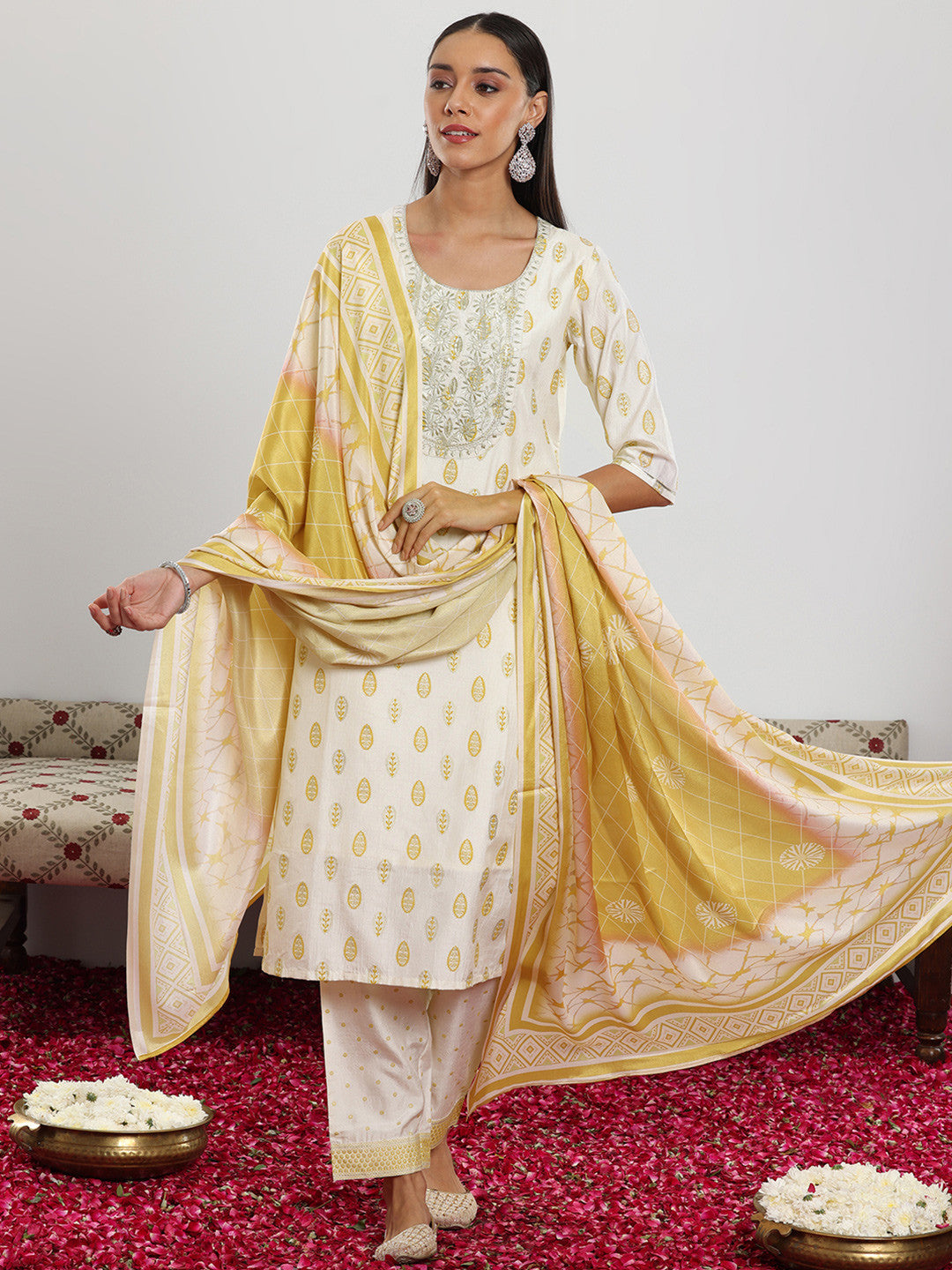 Floral Printed Regular Sequinned Kurta with Palazzo & Dupatta