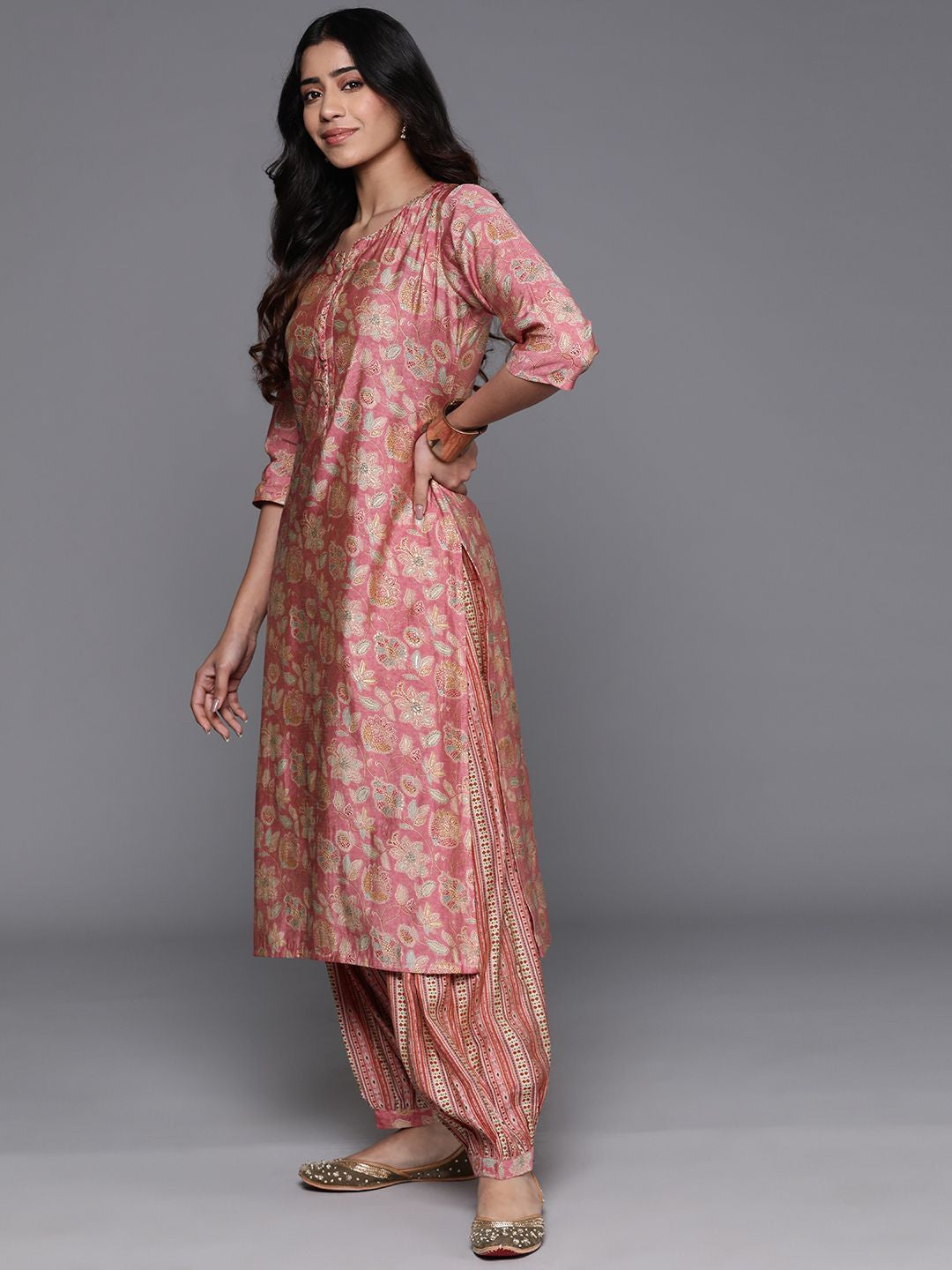 Floral Printed Notch Neck Straight Kurta With Salwar