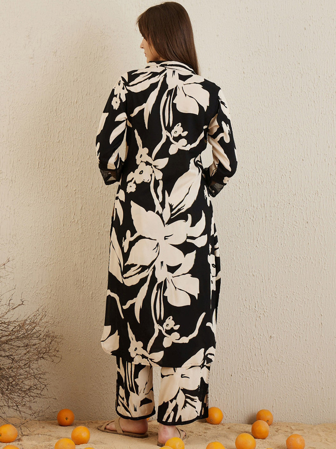 Floral Printed Regular Sequinned Kurta with Trousers