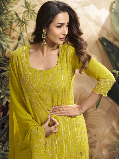 Dhiyona IN Women Floral Thread and Sequinned Embroidered Kurta with Palazzos & Dupatta