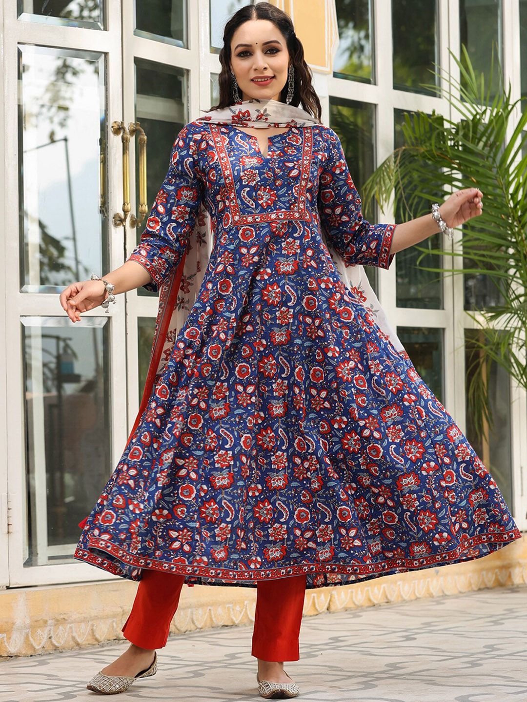 Dhiyona RR Women's Floral Printed Sequinned Pure Cotton Kurta with Trousers & Dupatta