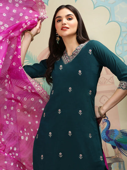 Dhiyona IS Women's Green Embroidered Regular Sequinned Straight Kurta With Trousers & Duppatta