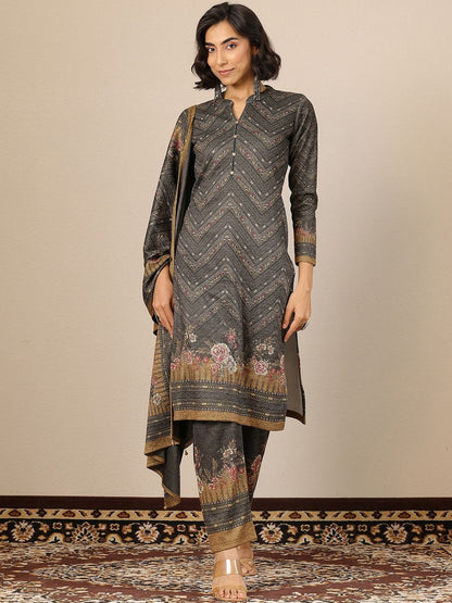 Women Geometric Printed Regular Kurta with Trousers & Dupatta
