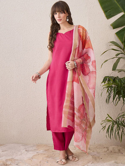 Dhiyona IE Floral Printed Sweetheart Neck Cotton Straight Kurta With Trousers & Dupatta