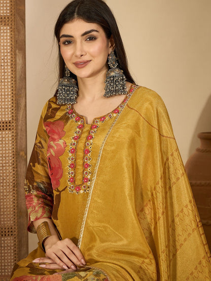 Floral Printed Round Neck Straight Kurta & Trousers With Dupatta
