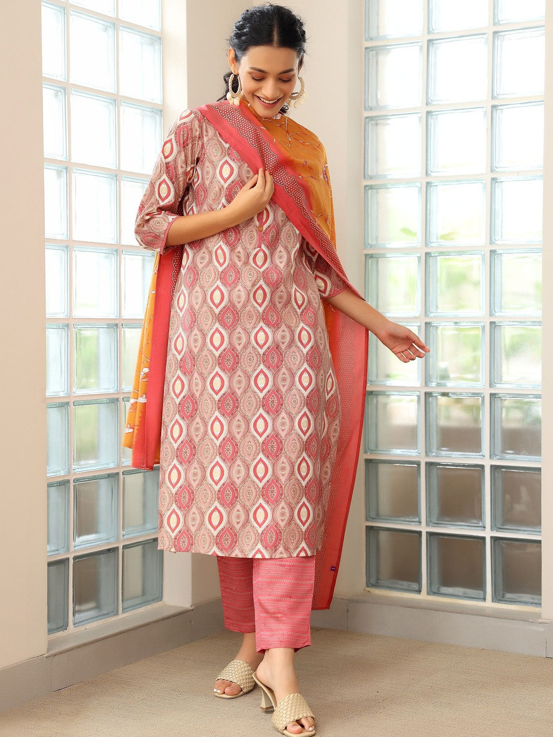 Women Printed Regular Kurta with Trousers & With Dupatta