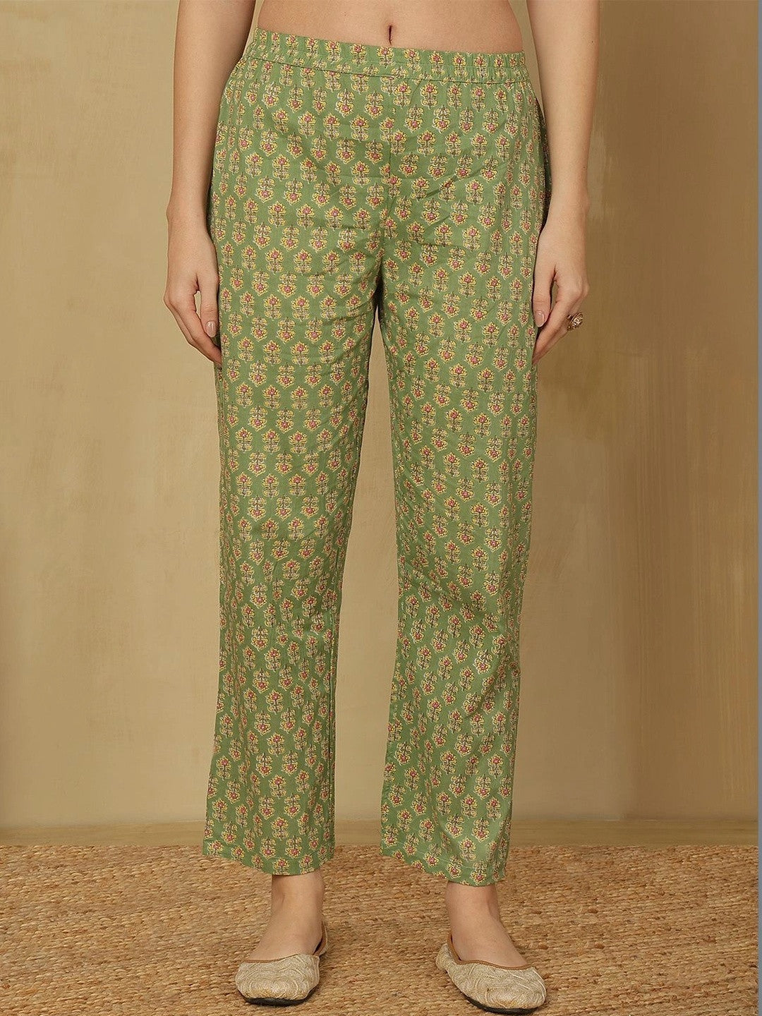 Women Floral Printed Empire Pure Cotton Kurta with Trousers & With Dupatta