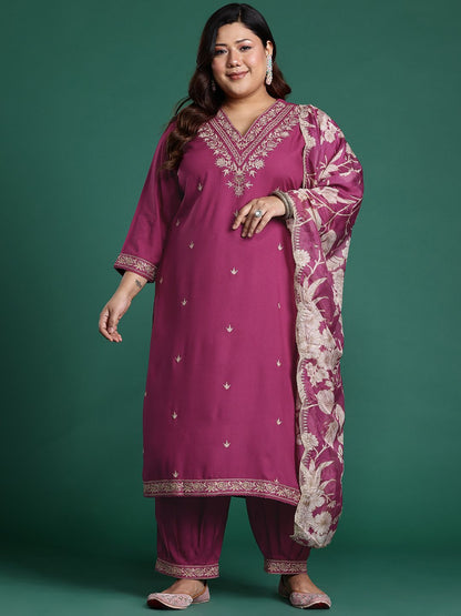 Dhiyona Women's Plus Size Floral Zari Embroidered Kurta with Salwar & With Dupatta