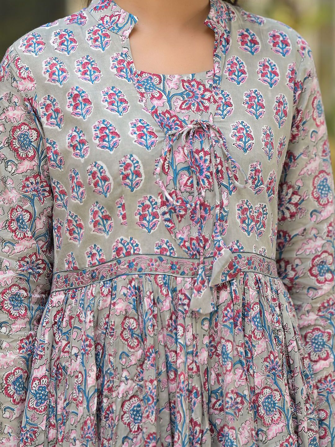 Dhiyona KL Floral Printed Pleated Pure Cotton Anarkali Kurta With Trousers & Dupatta