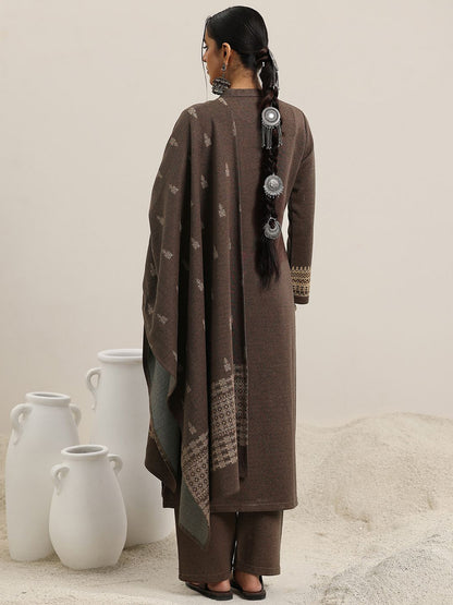 Women Floral Printed Mandarin Collar Straight Kurta with Trousers & Dupatta