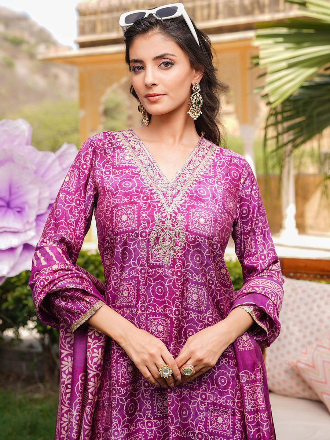 Dhiyona KL Women Ethnic Motifs Embroidered Regular Kurta with Trousers & Dupatta