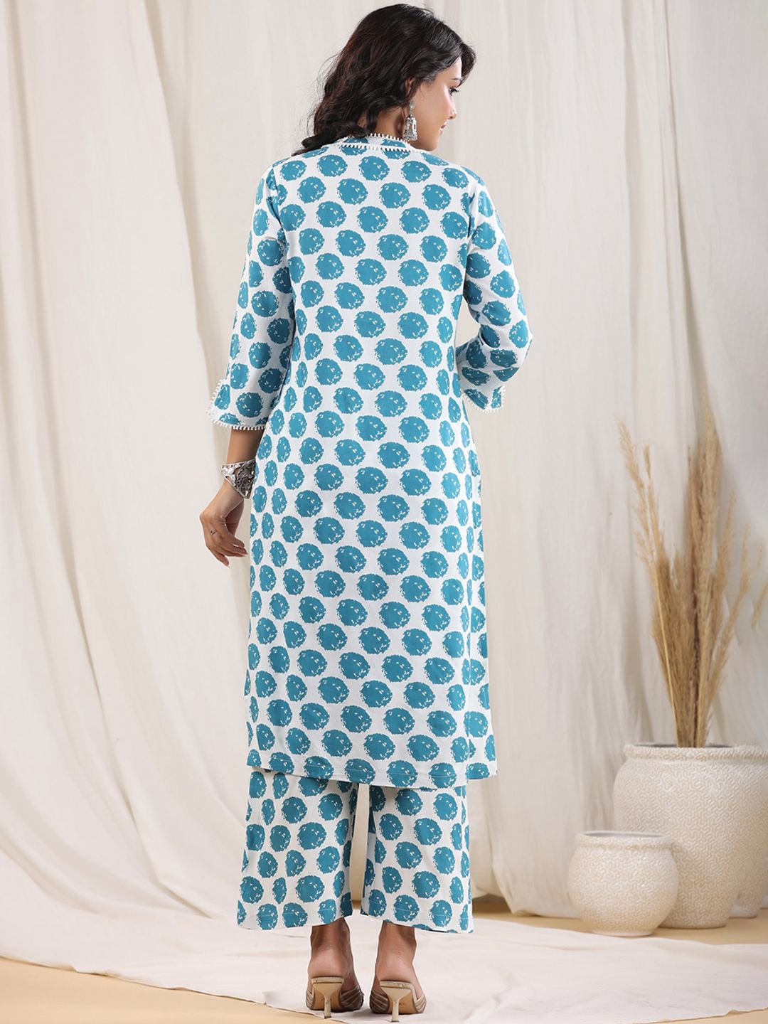 Dhiyona RR Women's Geometric Printed Pure Cotton Kurta With Trousers