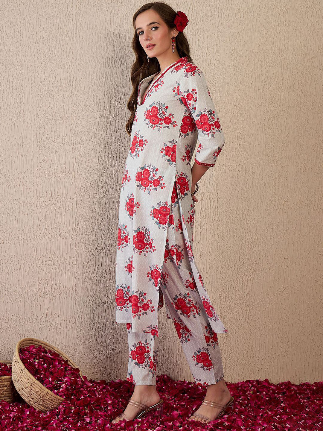 Women Floral Printed Regular Mirror Work Pure Cotton Kurta with Trousers