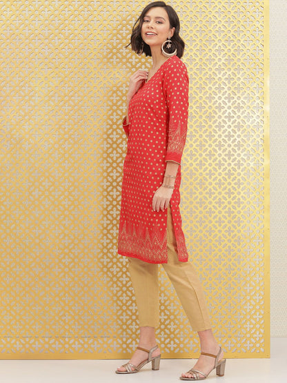 Dhiyona OD  Women Red & Gold-Toned Ethnic Motifs Printed Block Print Brocade Kurta