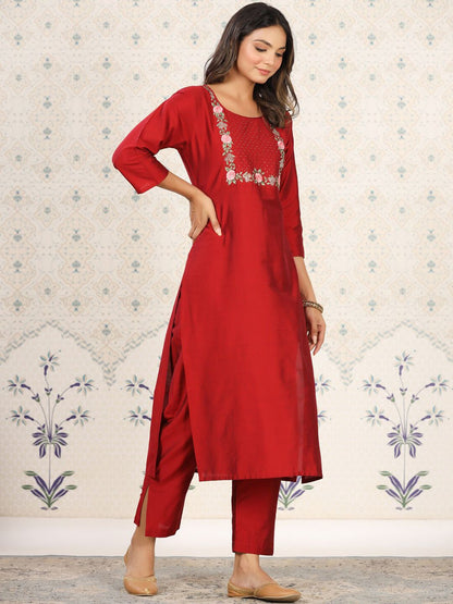 Dhiyona OD  Floral Embroidered Yoke Sequined Straight Kurta with Trousers