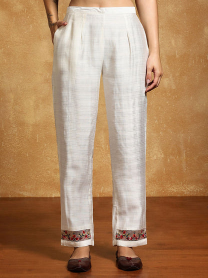 Off White Women Floral Printed Regular Thread Work Kurta with Trousers & With Dupatta